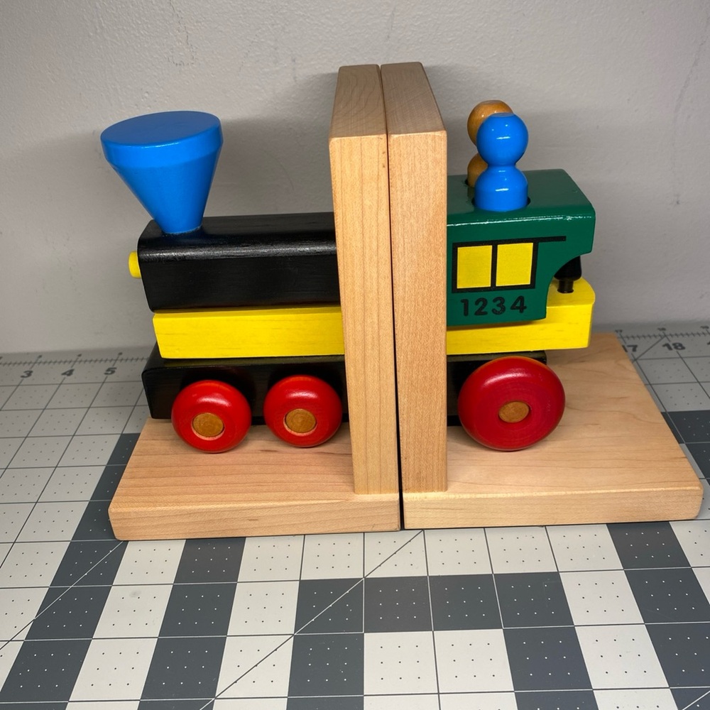 Montgomery Schoolhouse Child's My Train Bookends Maple Wood Handcraft